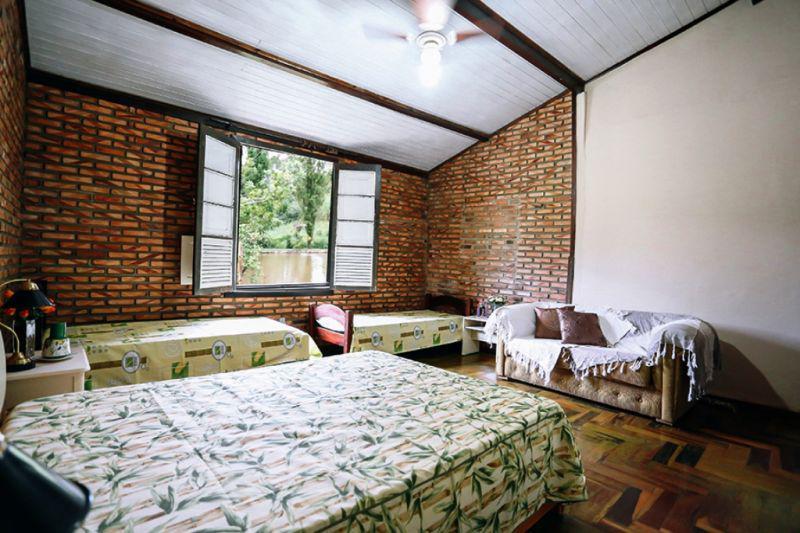 Fazenda, Centro, 5 Quartos, 10 Vagas, 1 Suíte