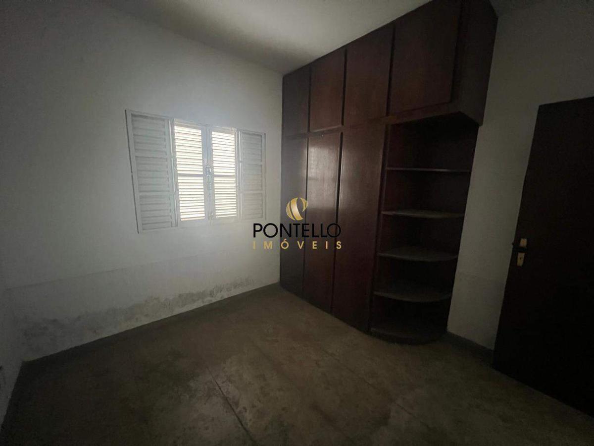 Casa, Jardim Arizona, 3 Quartos, 2 Vagas, 1 Suíte