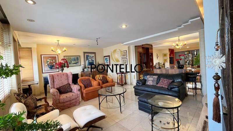 Apartamento, Funcionários, 4 Quartos, 2 Vagas, 1 Suíte