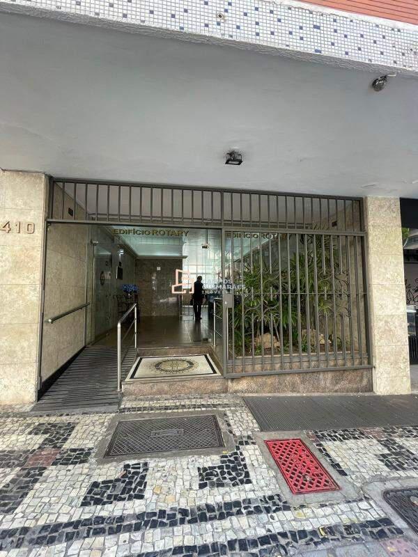 Sala, Centro
