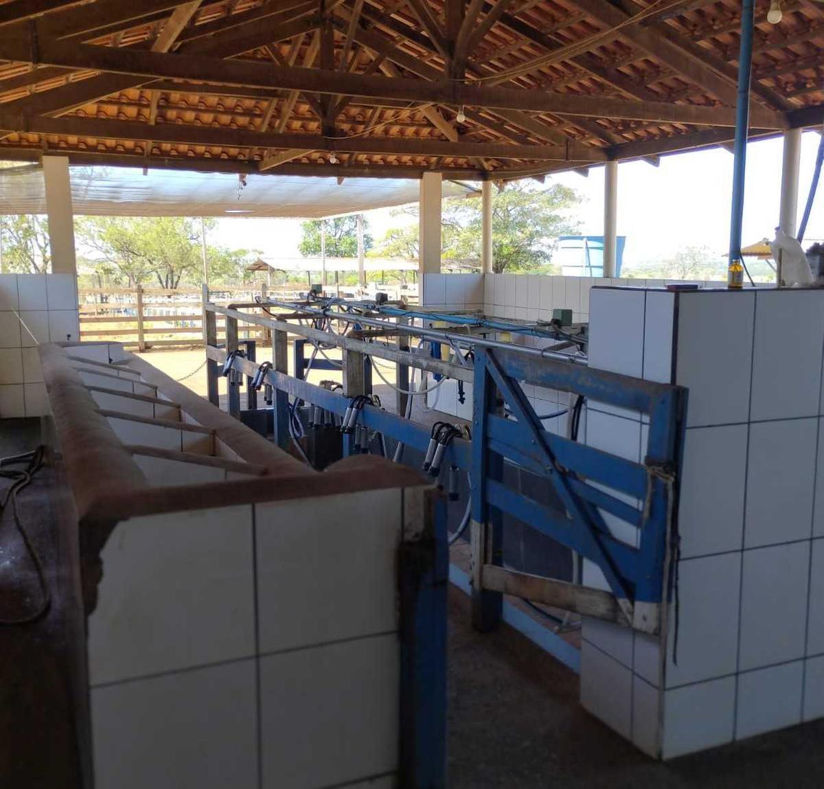 Fazenda, Zona Rural, 4 Quartos, 0 Vaga