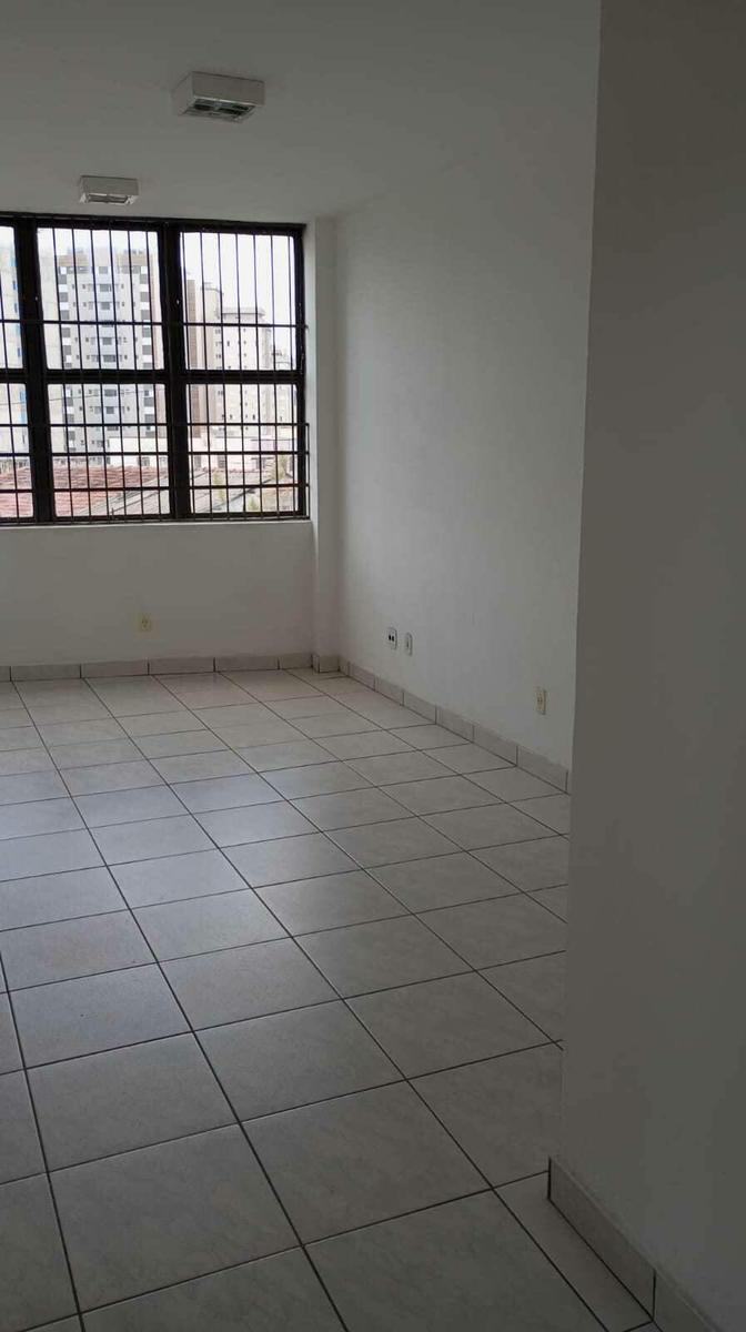 Sala, Nova Suíssa, 0 Quarto, 0 Vaga