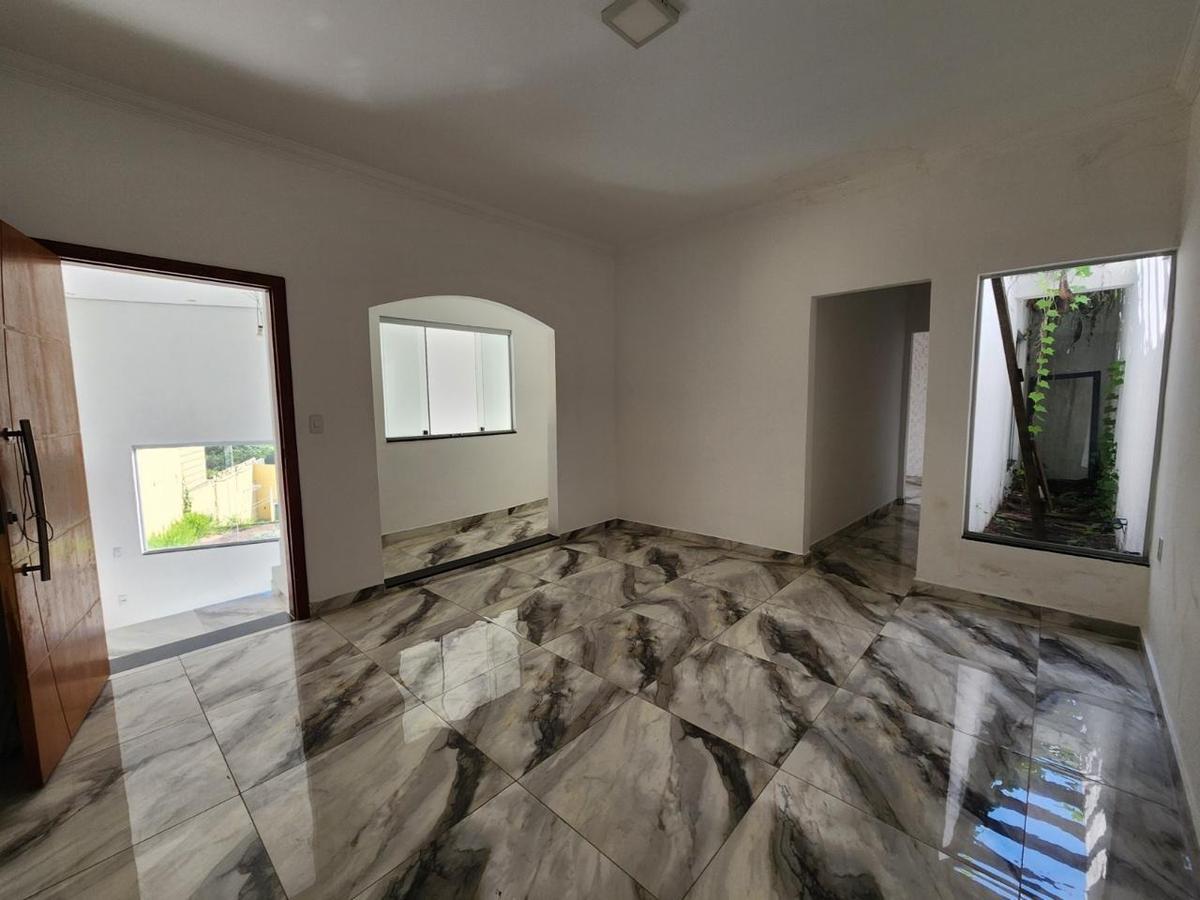 Casa, Colonial, 3 Quartos, 10 Vagas, 2 Suítes