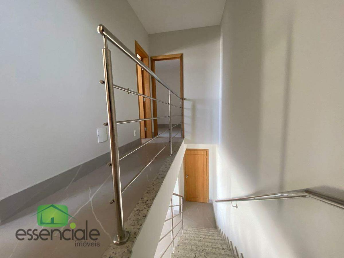 Cobertura, Fonte Grande, 3 Quartos, 2 Vagas, 1 Suíte