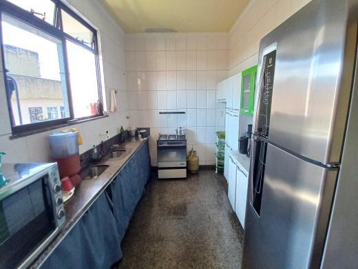 Casa, Planalto, 3 Quartos, 4 Vagas, 1 Suíte