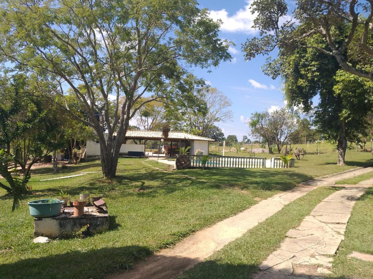 Fazenda, Urucuia, 4 Quartos, 6 Vagas, 1 Suíte