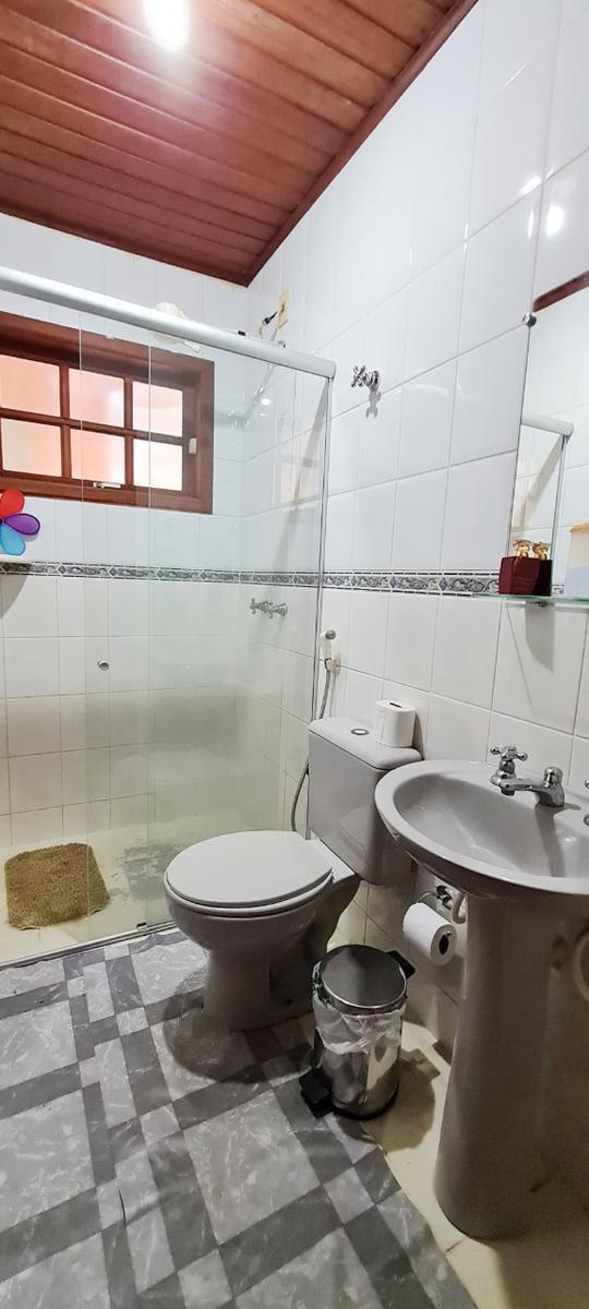 Fazenda, Quarenta e Dois, 4 Quartos, 12 Vagas, 1 Suíte