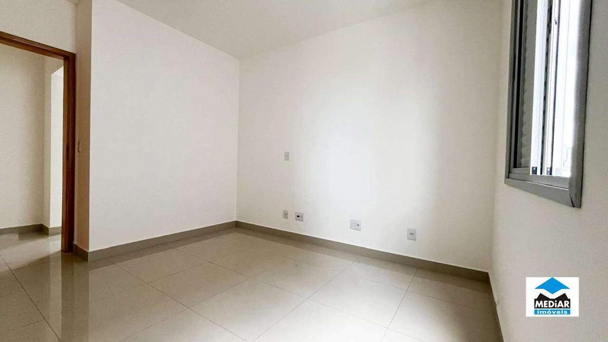 Cobertura, Vila Paris, 2 Quartos, 3 Vagas, 2 Suítes