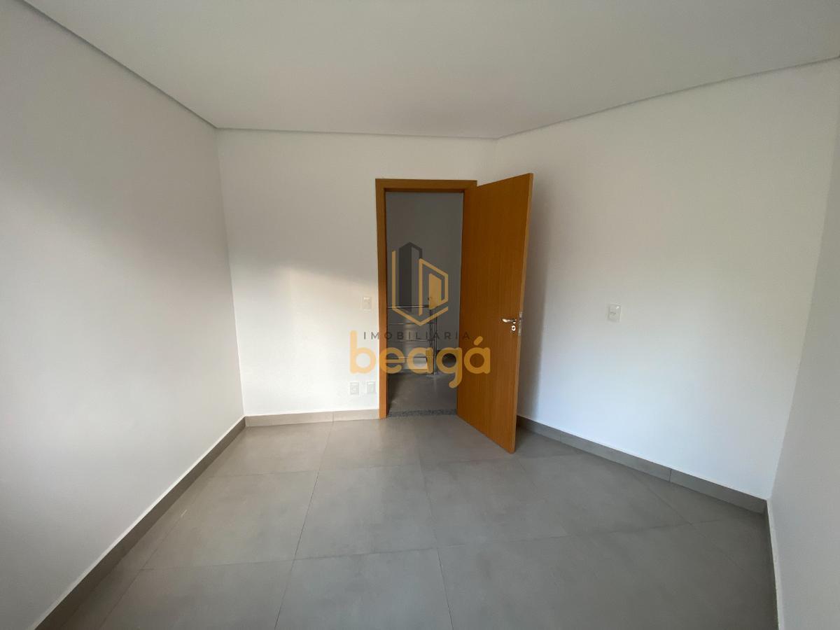 Casa, Parque Xangri-lá, 2 Quartos, 2 Vagas, 1 Suíte