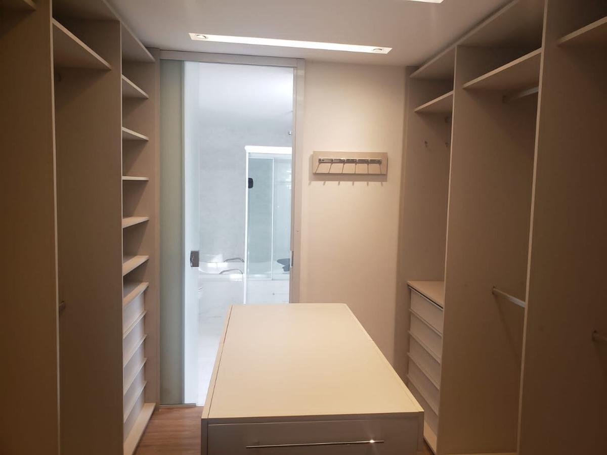 Cobertura, Cruzeiro, 4 Quartos, 3 Vagas, 2 Suítes