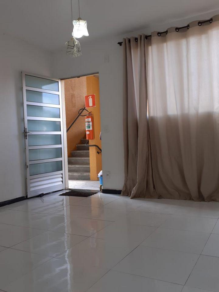 Apartamento, Jardim Vitória, 2 Quartos, 1 Vaga