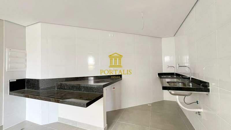 Apartamento, Funcionários, 2 Quartos, 1 Vaga, 1 Suíte