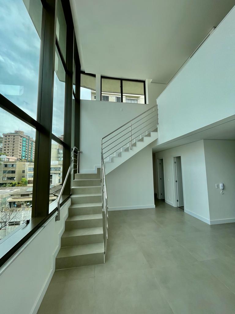 Cobertura, Cruzeiro, 3 Quartos, 2 Vagas, 1 Suíte