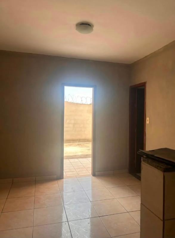 Casa, Londrina (são Benedito), 1 Quarto, 1 Vaga