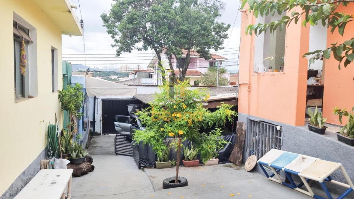 Casa, João Pinheiro, 4 Quartos, 6 Vagas, 1 Suíte