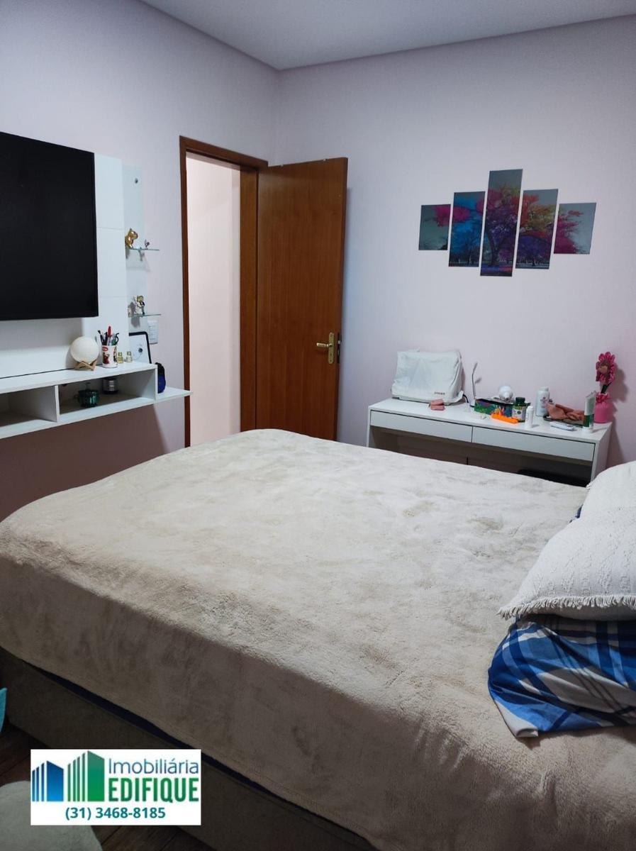 Casa, Boa Vista, 3 Quartos, 2 Vagas, 1 Suíte