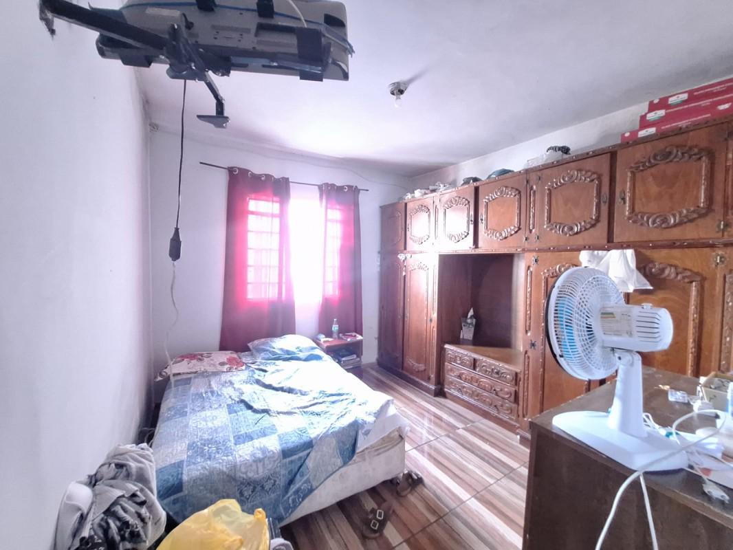 Casa, Fernão Dias, 3 Quartos, 2 Vagas, 1 Suíte