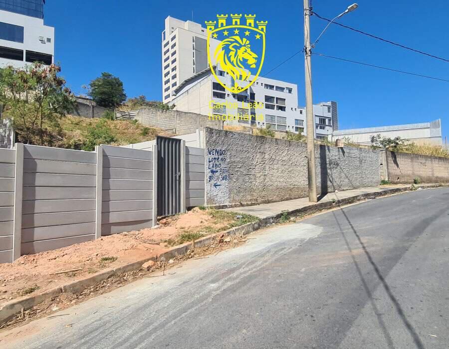 Lote, Estoril, 0 Quarto, 0 Vaga