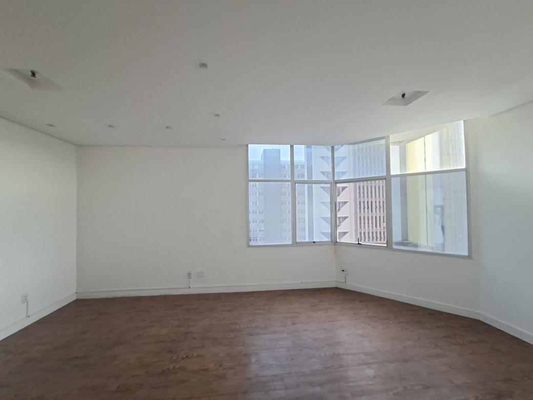 Sala, Santa Efigênia, 0 Quarto, 0 Vaga