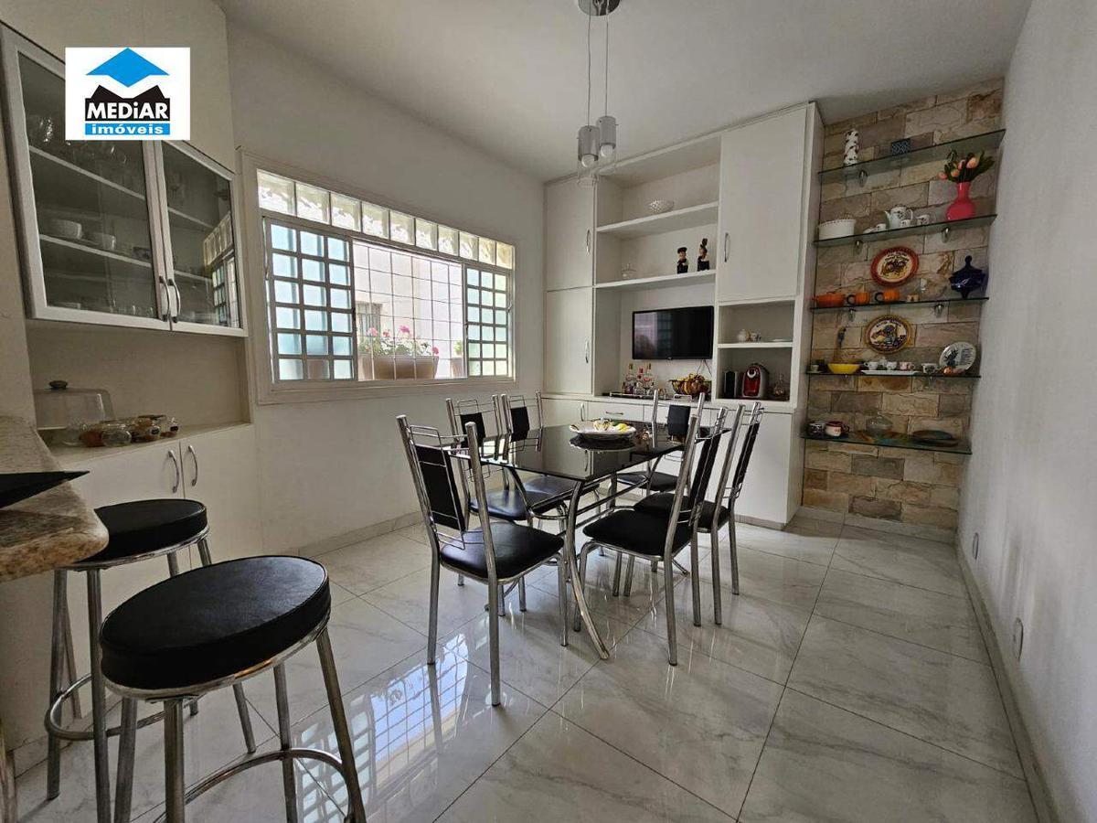 Casa, Colégio Batista, 3 Quartos, 3 Vagas, 3 Suítes