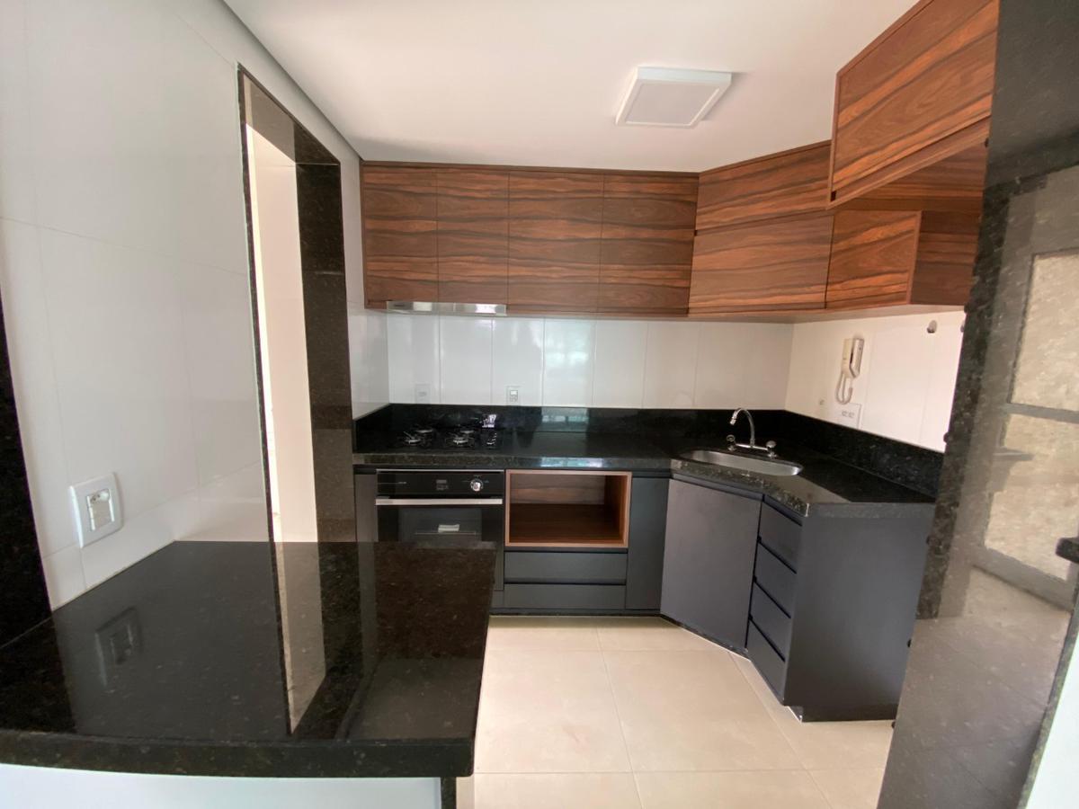 Apartamento, Castelo, 2 Quartos, 2 Vagas, 1 Suíte