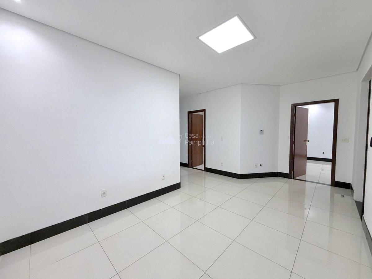 Casa, Heliópolis, 4 Quartos, 4 Vagas, 4 Suítes