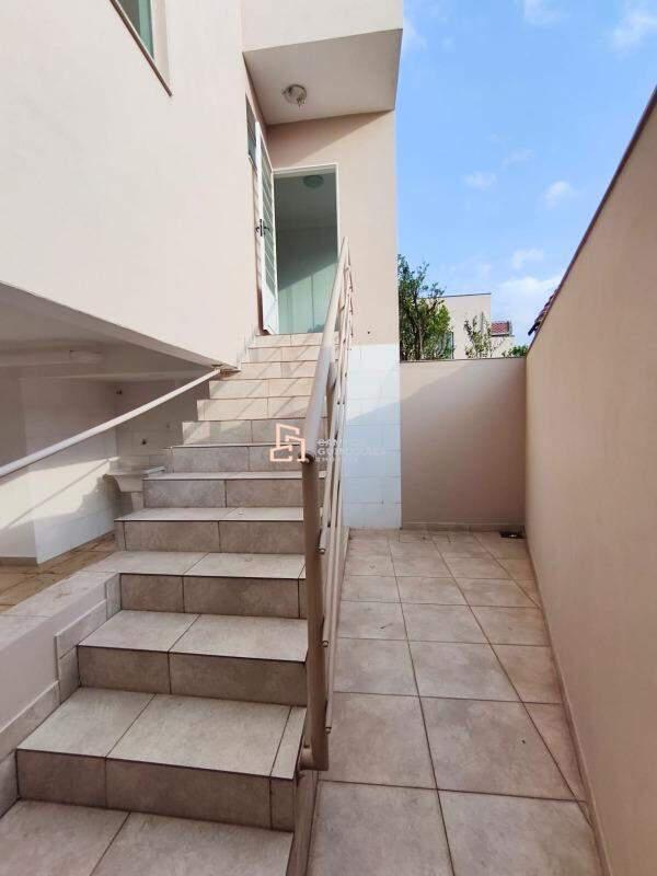 Casa, Flávio Marques Lisboa, 2 Quartos, 1 Vaga