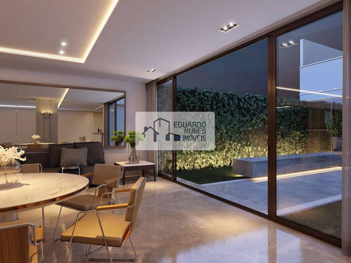 Apartamento, Funcionários, 2 Quartos, 2 Vagas, 2 Suítes