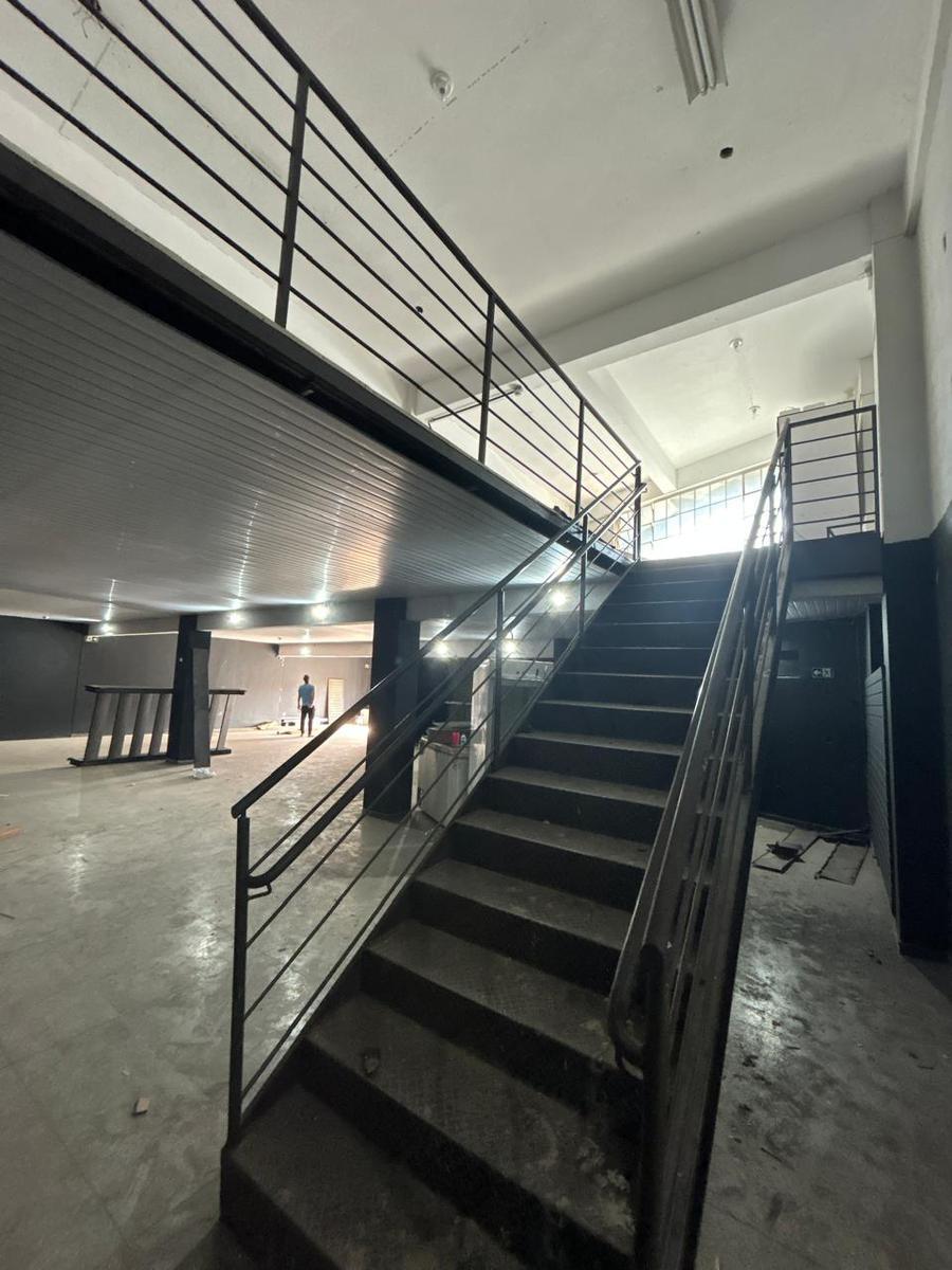 Galpão, Santa Terezinha, 0 Quarto, 5 Vagas