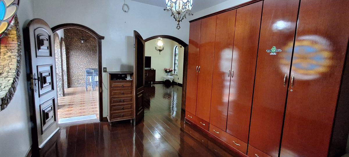Casa, Floresta, 5 Quartos, 3 Vagas, 1 Suíte