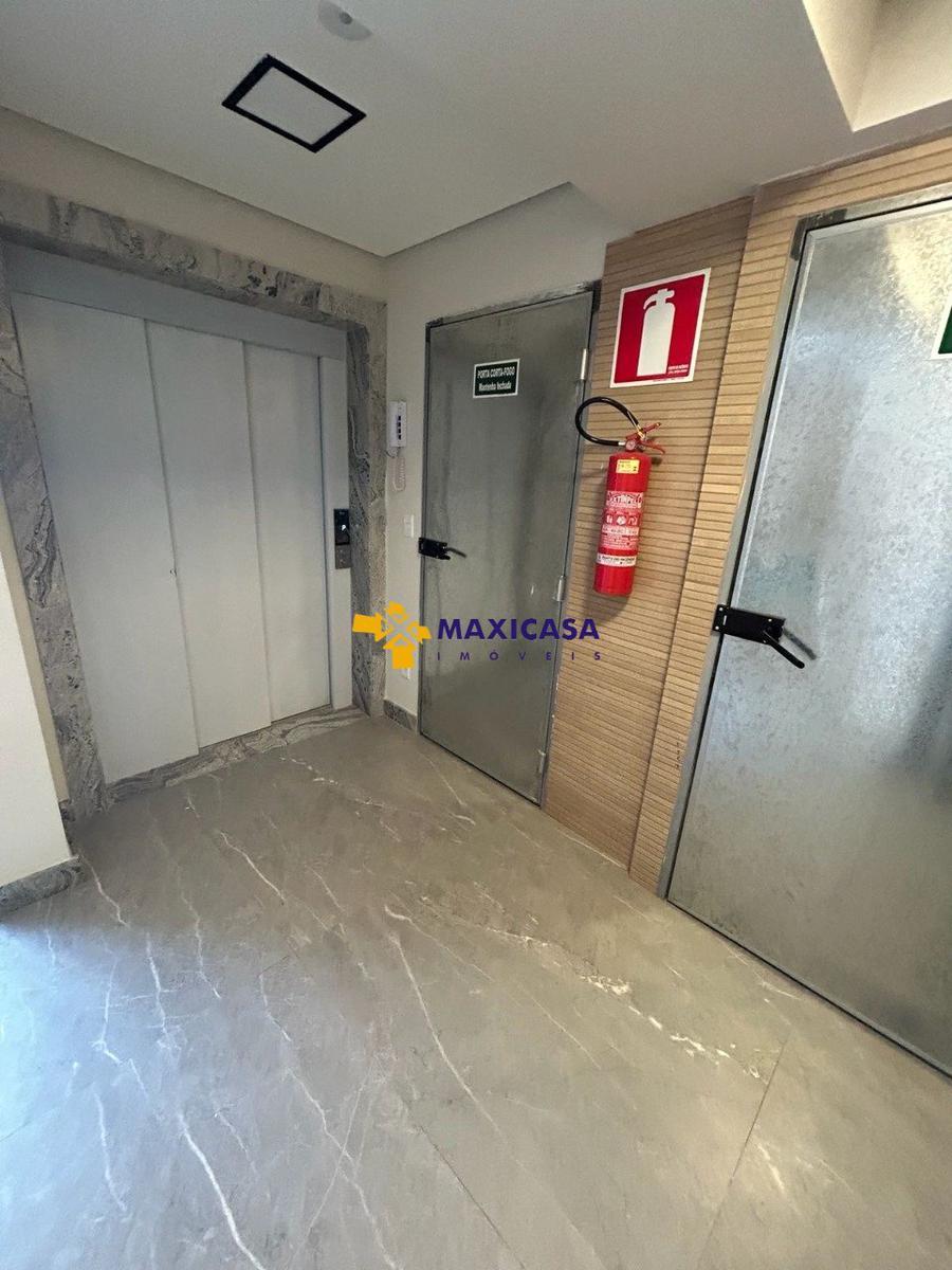 Apartamento, Jaraguá, 4 Quartos, 3 Vagas, 1 Suíte
