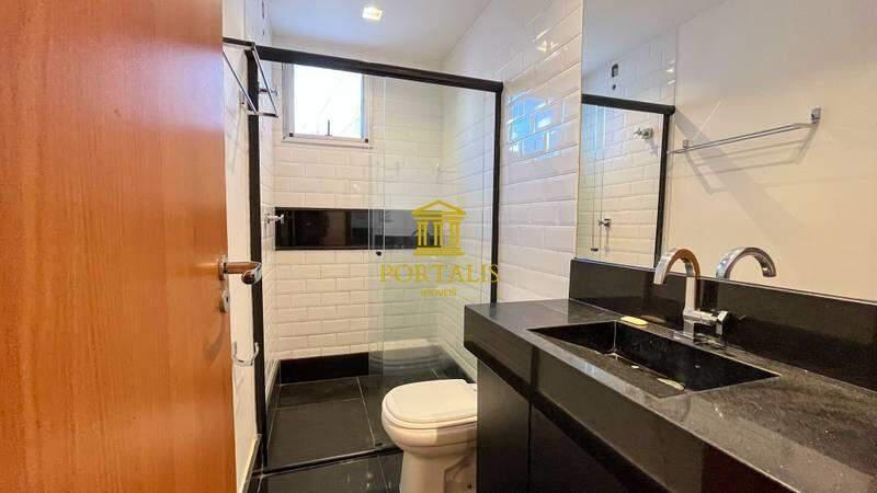 Apartamento, Luxemburgo, 3 Quartos, 1 Vaga, 1 Suíte