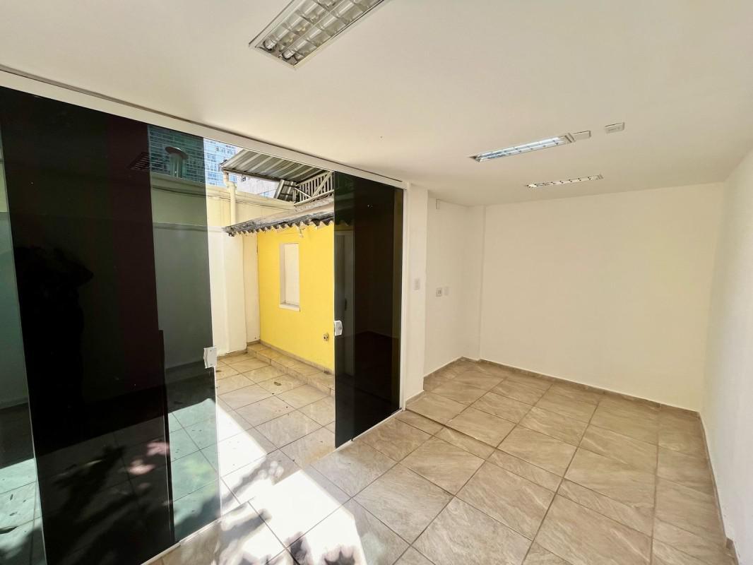 Casa Comercial, Santo Agostinho, 4 Quartos, 3 Vagas