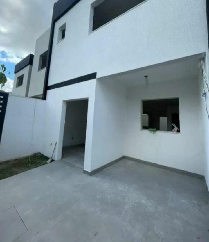 Casa, Itapoã, 3 Quartos, 2 Vagas, 1 Suíte