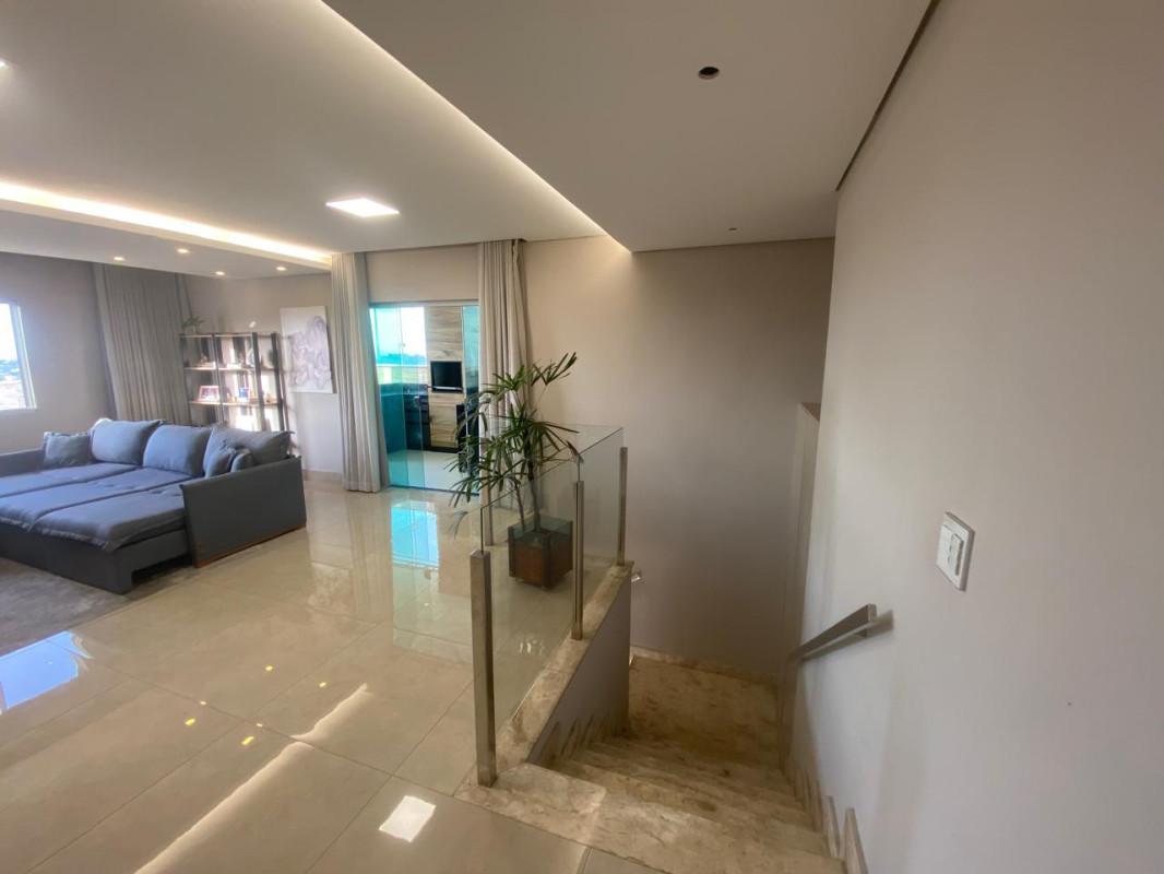 Cobertura, Jardim Industrial, 3 Quartos, 4 Vagas, 1 Suíte