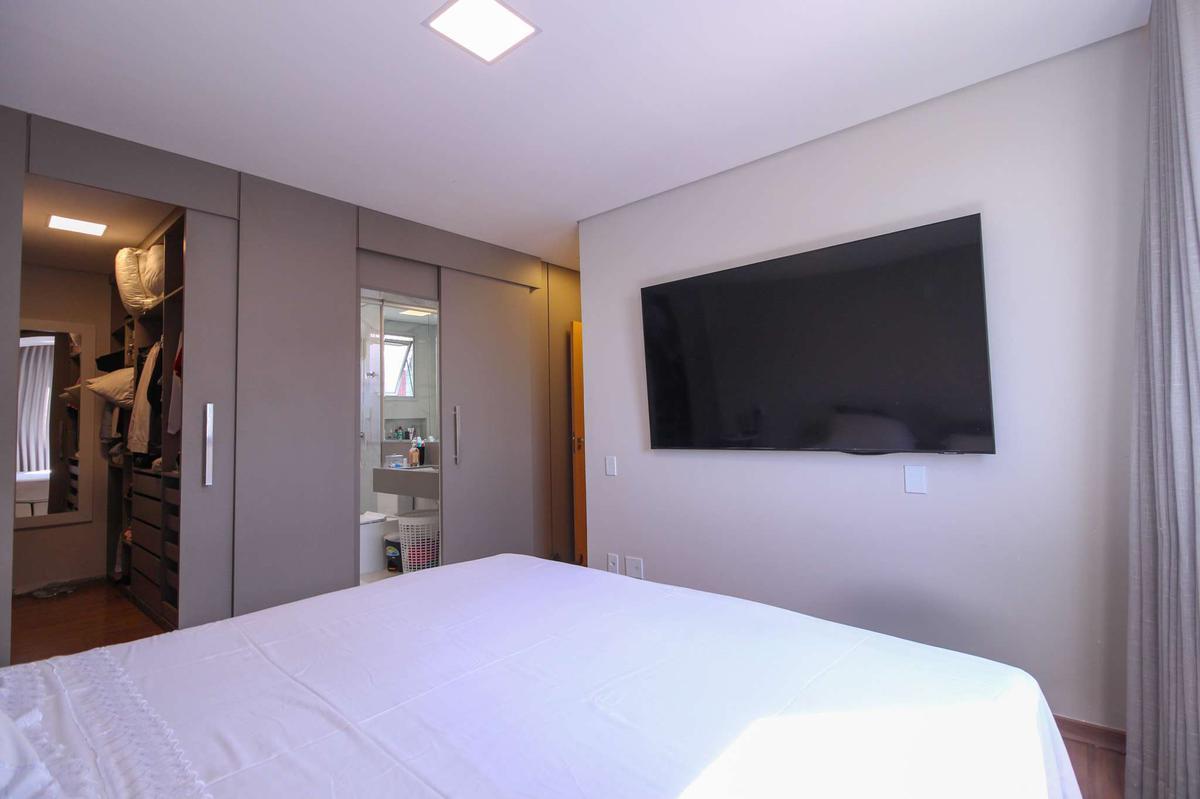 Apartamento, Ipiranga, 4 Quartos, 4 Vagas, 3 Suítes