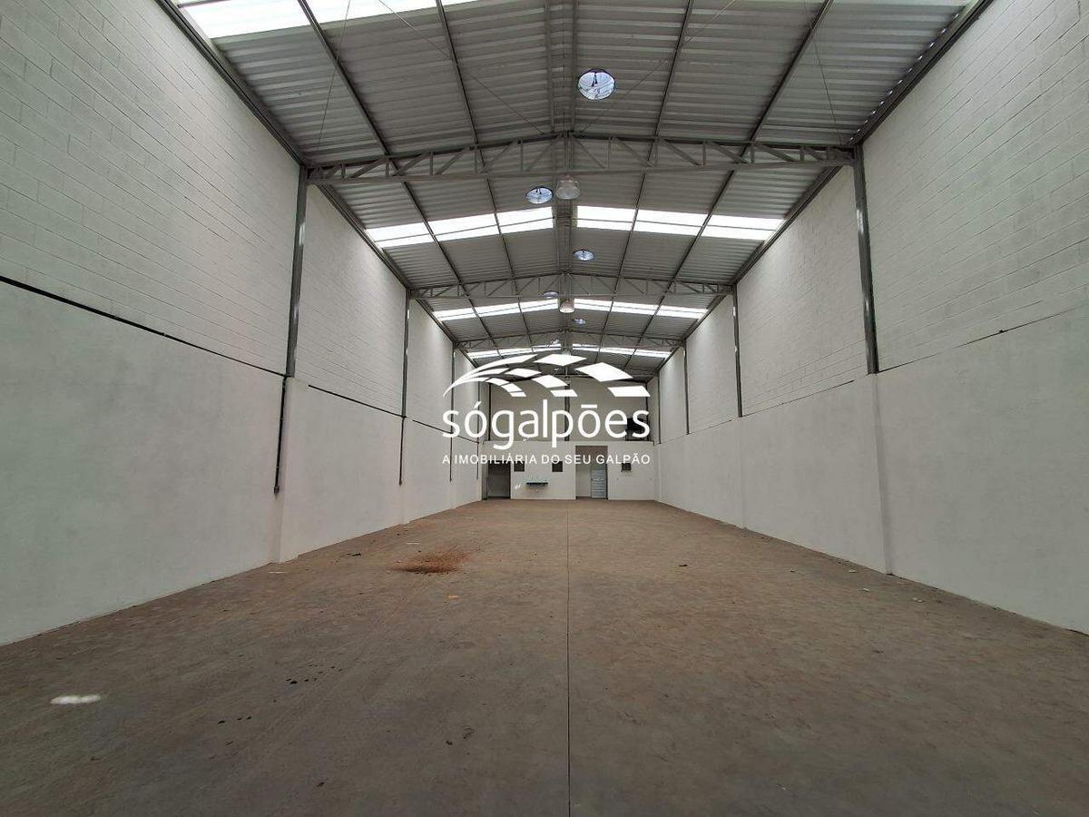 Galpão, João Pinheiro