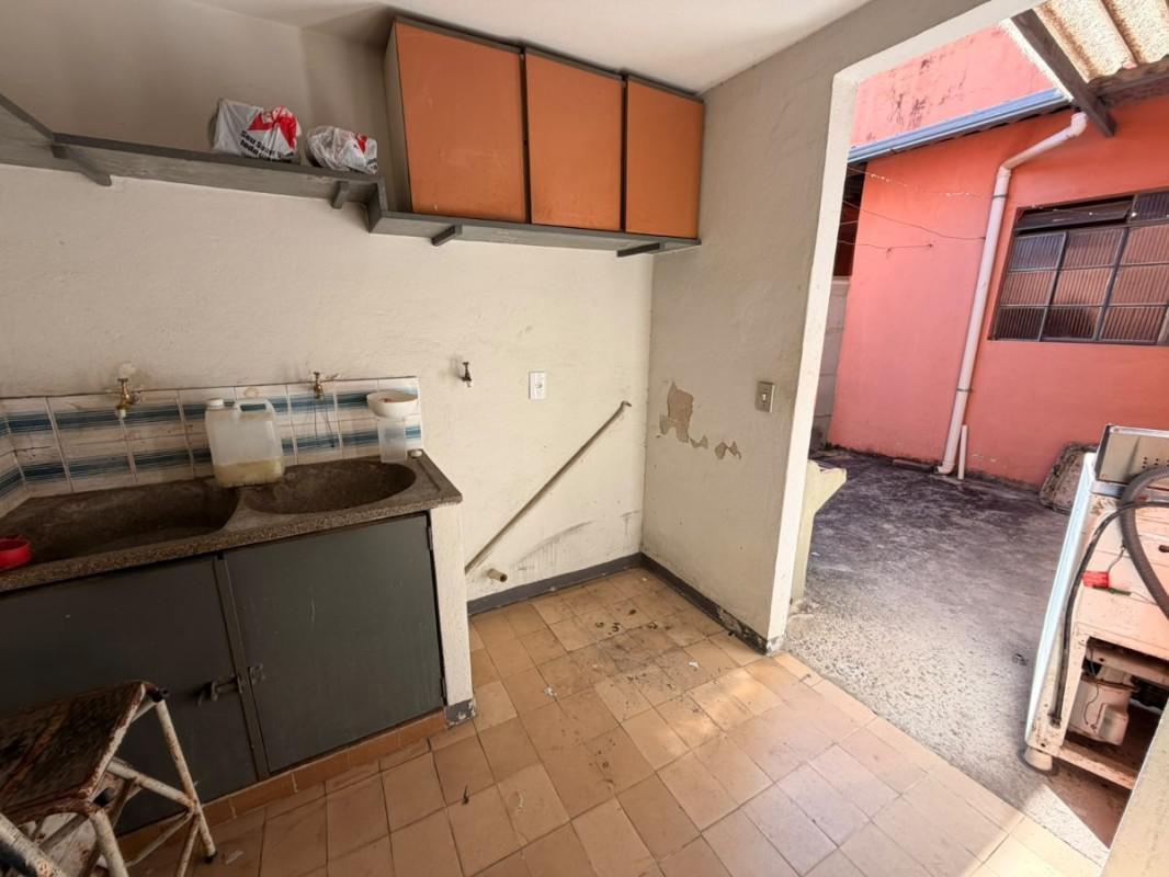 Casa, Prado, 4 Quartos, 2 Vagas, 1 Suíte