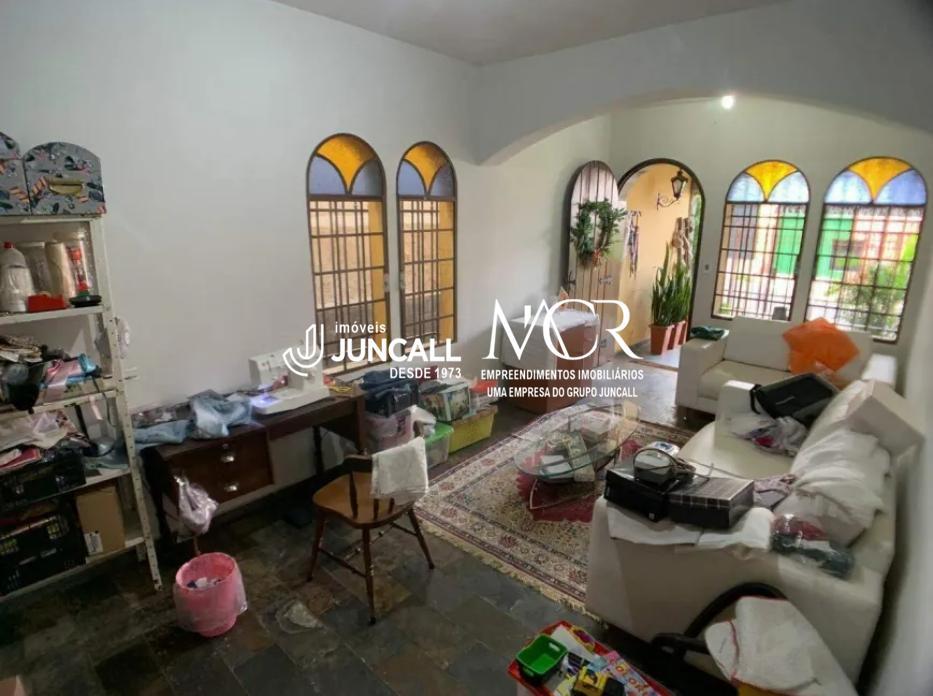 Casa, Cachoeirinha, 4 Quartos, 3 Vagas, 1 Suíte