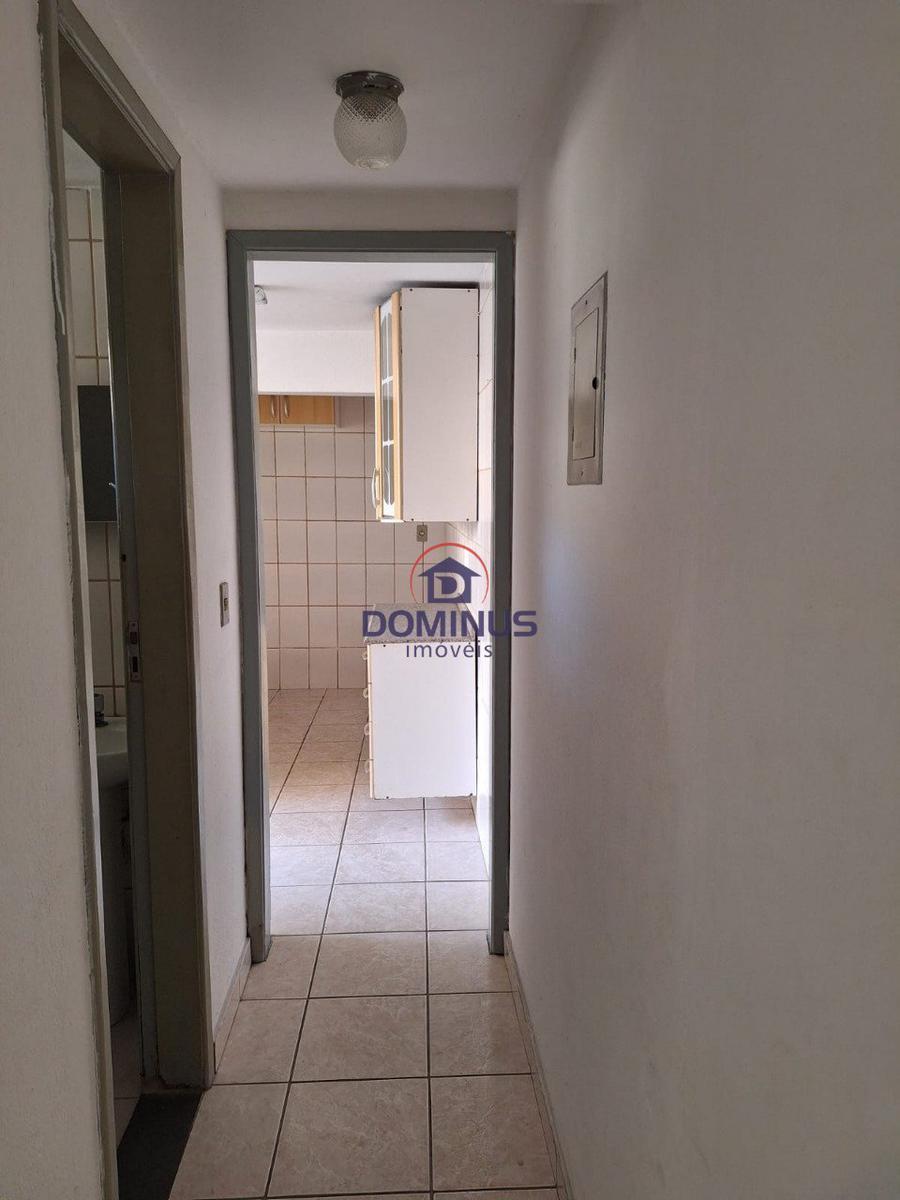 Casa, Sagrada Família, 2 Quartos, 1 Vaga, 1 Suíte