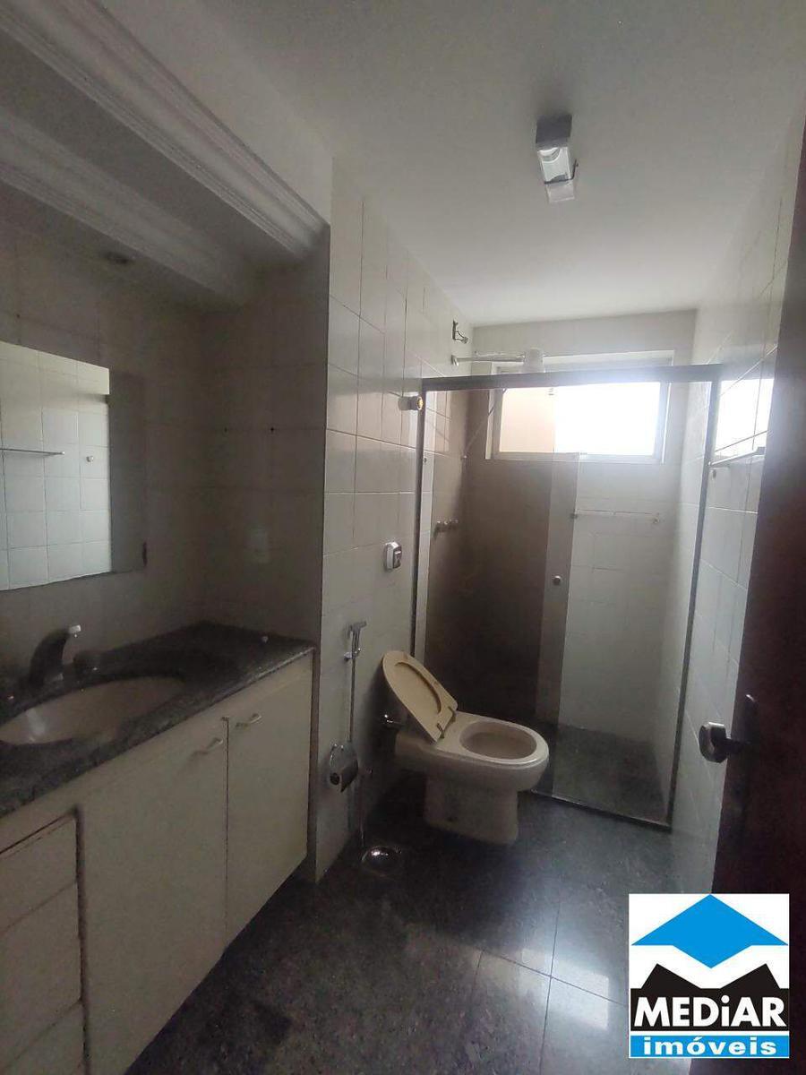 Apartamento, Floresta, 4 Quartos, 2 Vagas, 1 Suíte