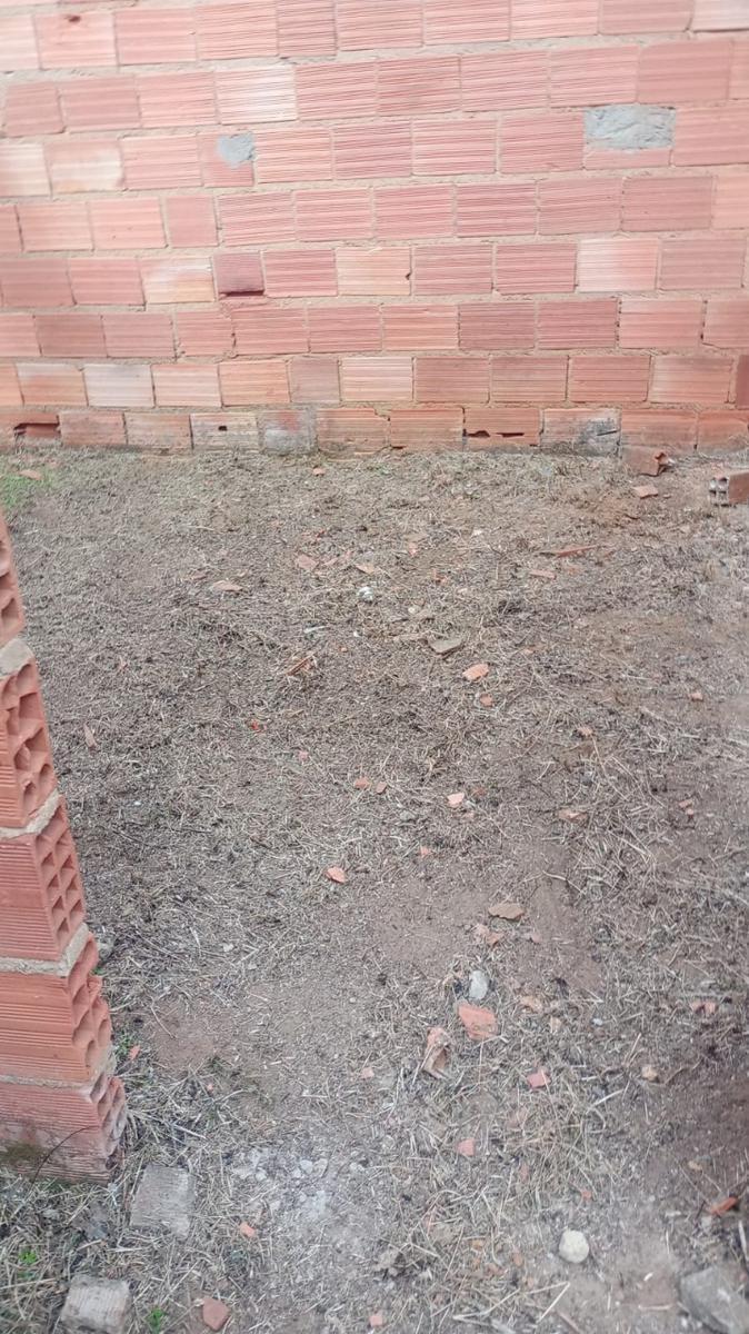 Casa, Centro, 2 Quartos, 5 Vagas