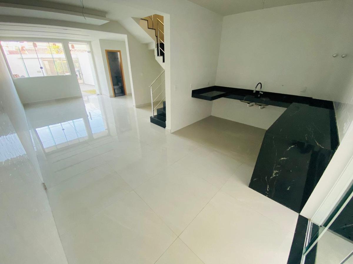 Casa, Santa Amélia, 3 Quartos, 4 Vagas, 1 Suíte