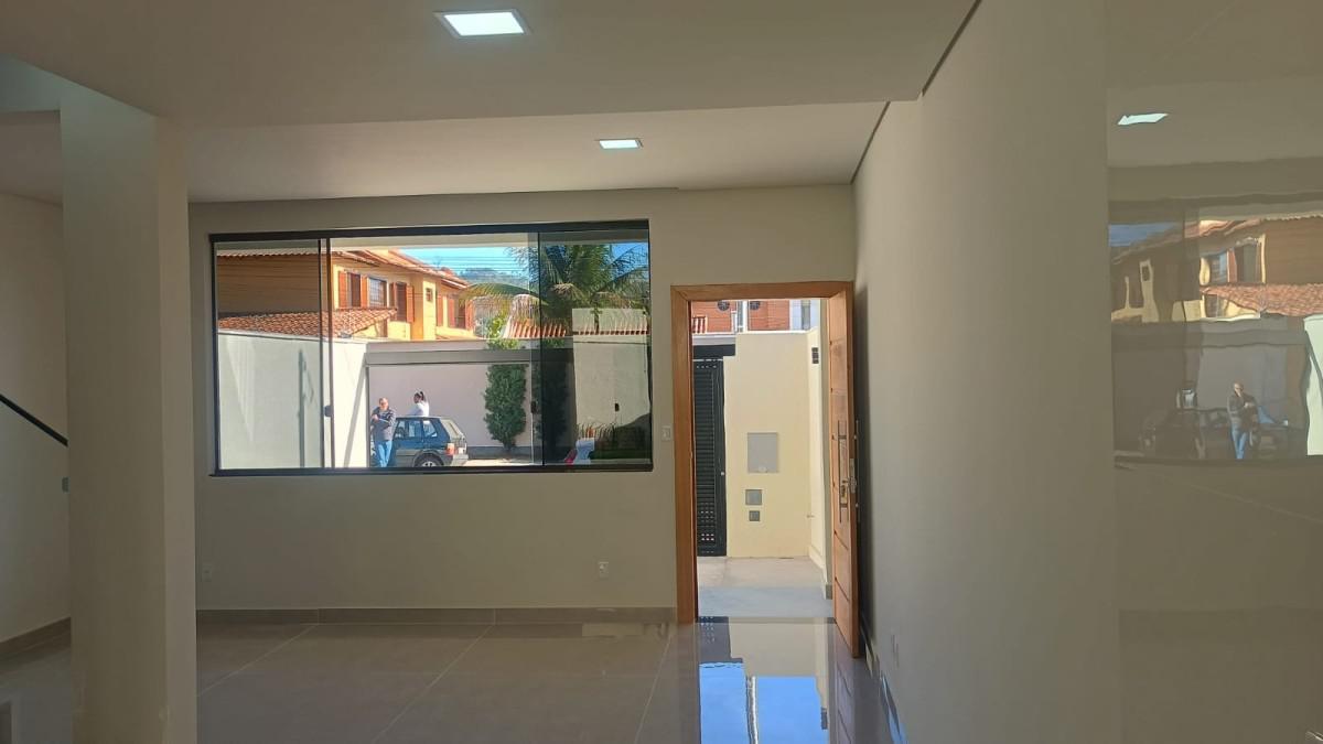 Casa, Boa Esperança, 3 Quartos, 2 Vagas, 1 Suíte