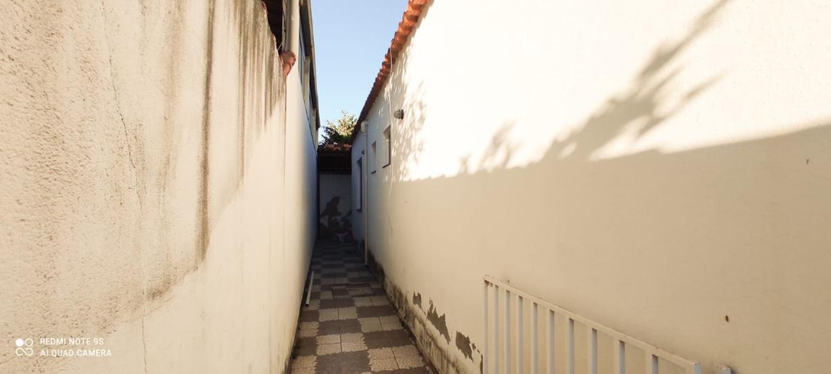 Casa, Jardim Vitória, 3 Quartos, 3 Vagas, 1 Suíte