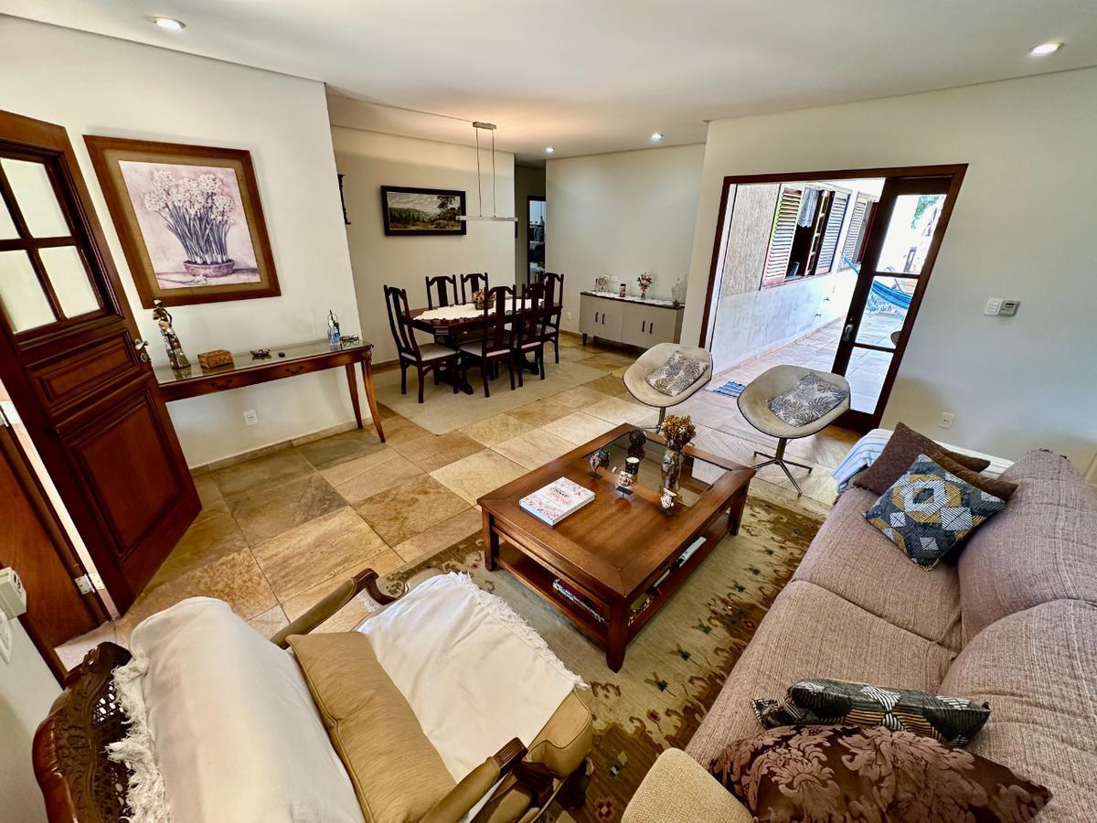 Casa, Bandeirantes (pampulha), 4 Quartos, 3 Vagas, 1 Suíte