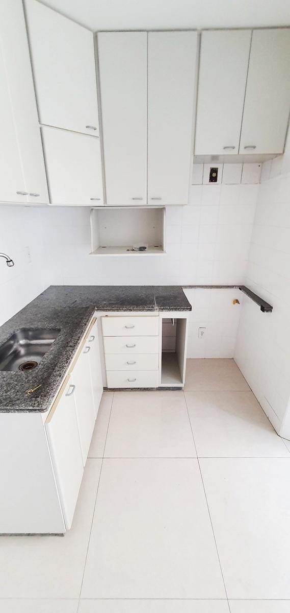 Apartamento, Sagrada Família, 3 Quartos, 1 Vaga, 1 Suíte