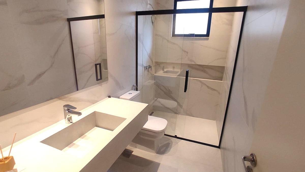 Casa, Santa Rosa, 3 Quartos, 2 Vagas, 1 Suíte