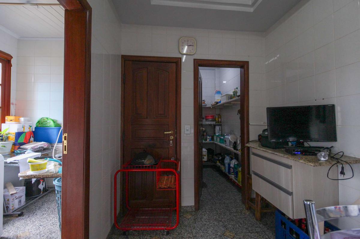 Apartamento, Fernão Dias, 3 Quartos, 1 Vaga, 2 Suítes