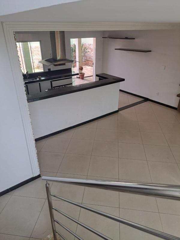 Casa, Itaipu, 3 Quartos, 3 Vagas, 1 Suíte